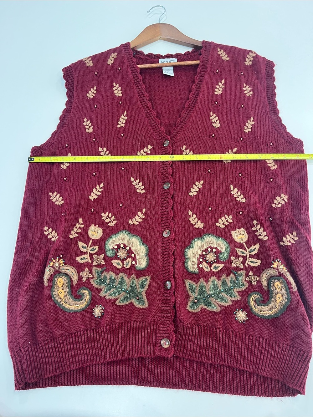 KORET Vintage Burgundy Embroidered Knit Floral Paisley Vest w/ Scalloped Edges - Picture 6 of 7